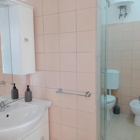 Apartmán Casa Flo *
